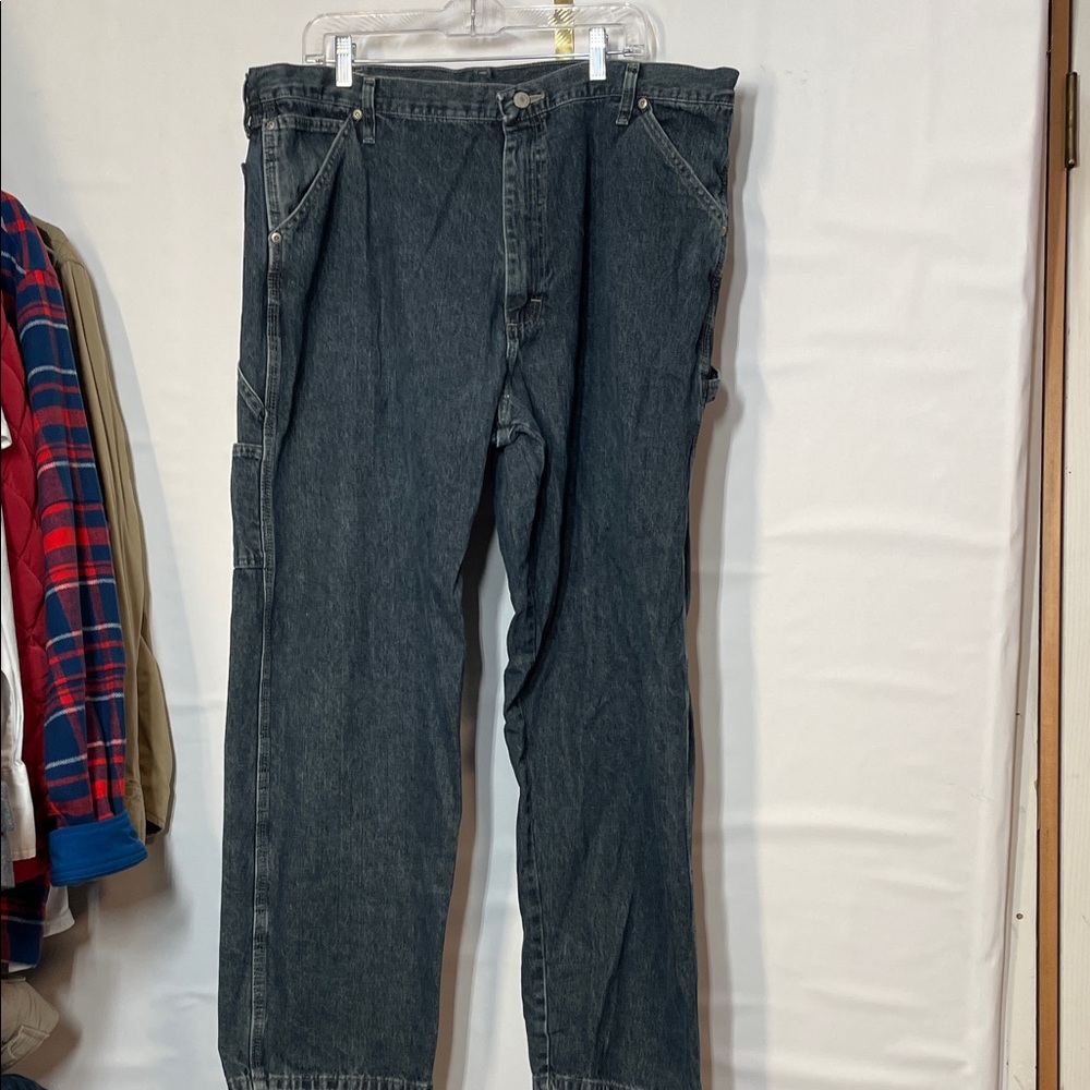 Wrangler Relaxed Fit Carpenter 42”x28.5” Dark Blue Jeans